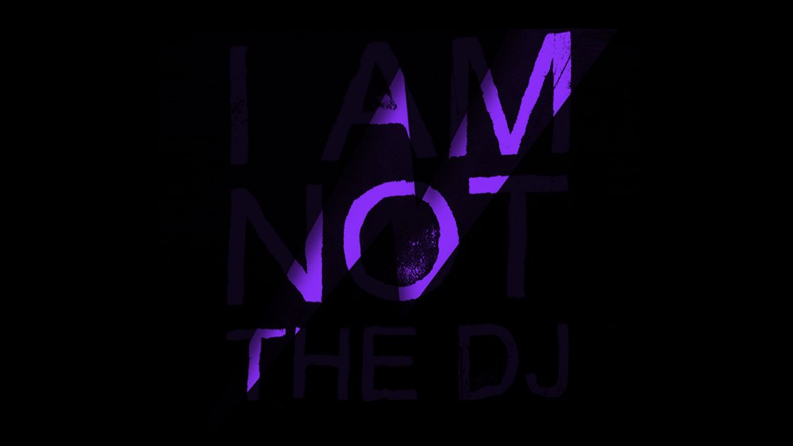 I_AM_NOT_THE_DJ-FLASH_small